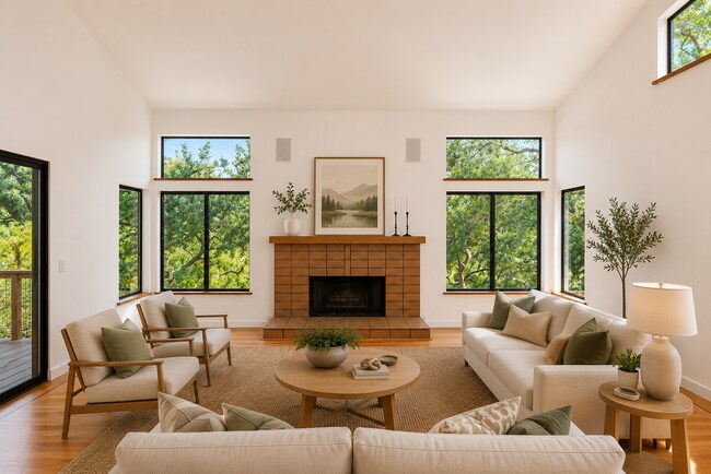 5635 Merriewood Dr Oakland, CA 94611 photo 2