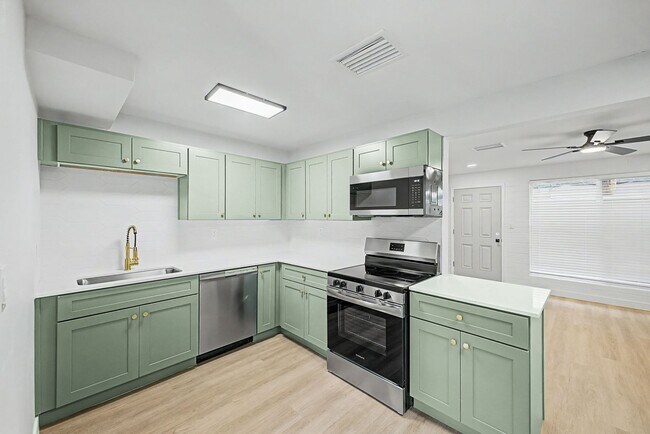 1804 E Concorda Dr Tempe, AZ 85282 photo 5