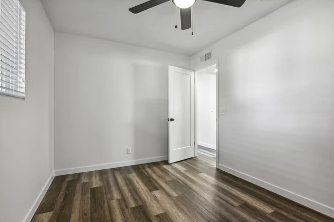 1227 W 4th St Tempe, AZ 85281 photo 5