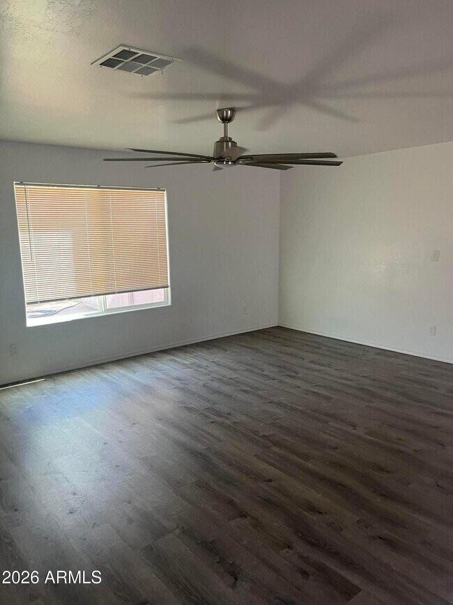 9715 W Carol Ave Peoria, AZ 85345 photo 3