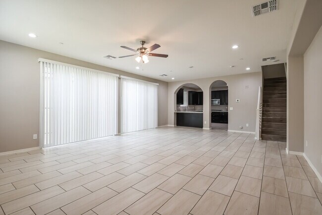 12314 W Cactus Blossom Trail Peoria, AZ 85383 photo 5