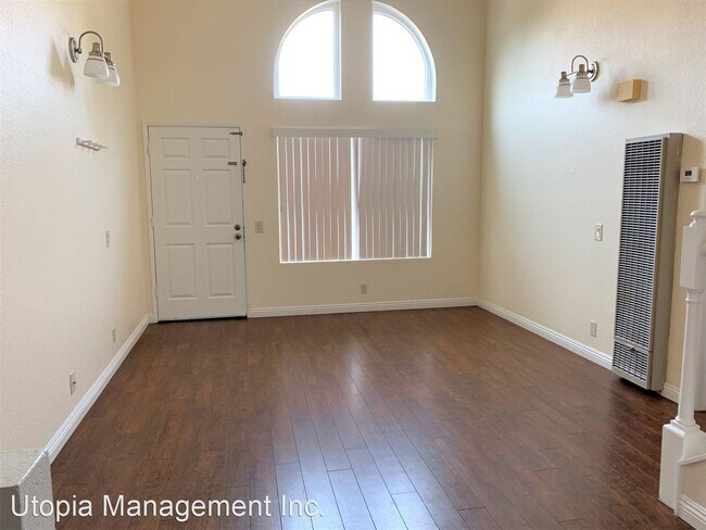 4050 Porte La Paz San Diego, CA 92122 photo 4