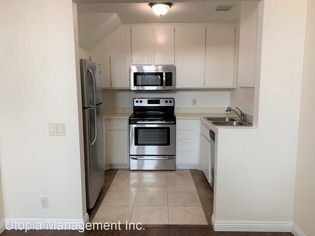 4050 Porte La Paz San Diego, CA 92122 photo 3
