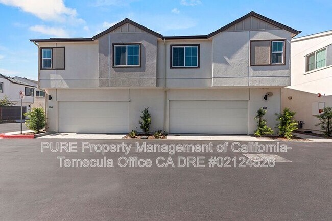 208 Canopy Trails Pl Fallbrook, CA 92028 photo 2