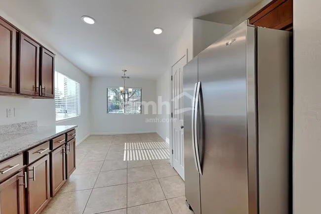 1417 W Belmont Red Trail San Tan Valley, AZ 85143 photo 4