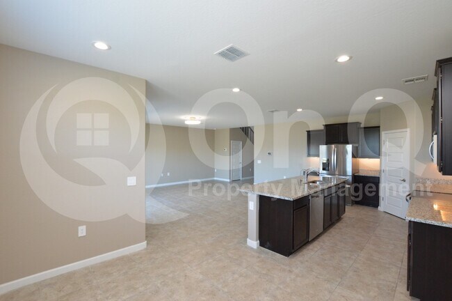 5350 W Alta Mesa Ave Phoenix, AZ 85339 photo 5