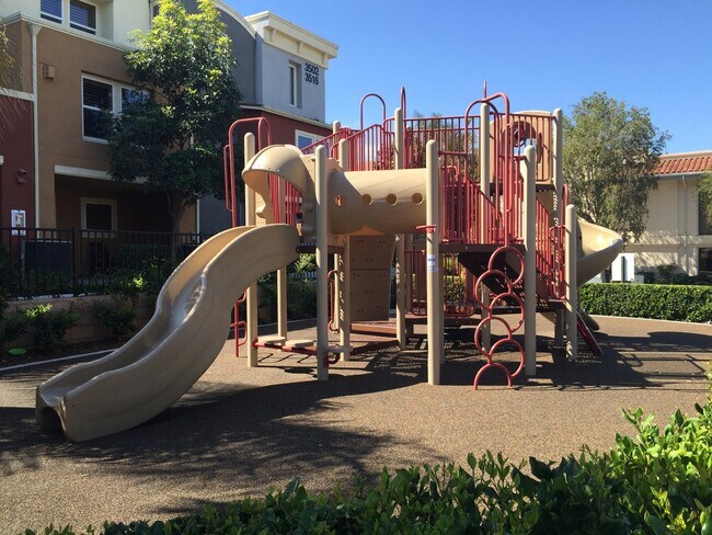 3140 Trinity Bay Pl San Diego, CA 92110 photo 3