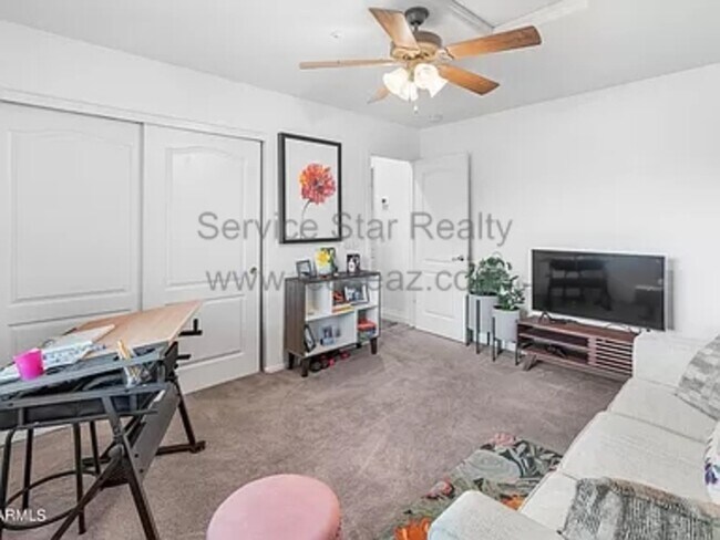 8094 W Zoe Ella Way Peoria, AZ 85382 photo 4