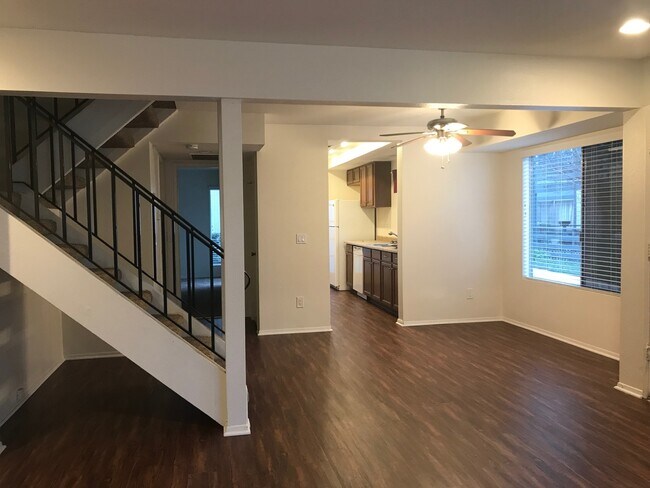 1472 Gustavo St El Cajon, CA 92019 photo 3