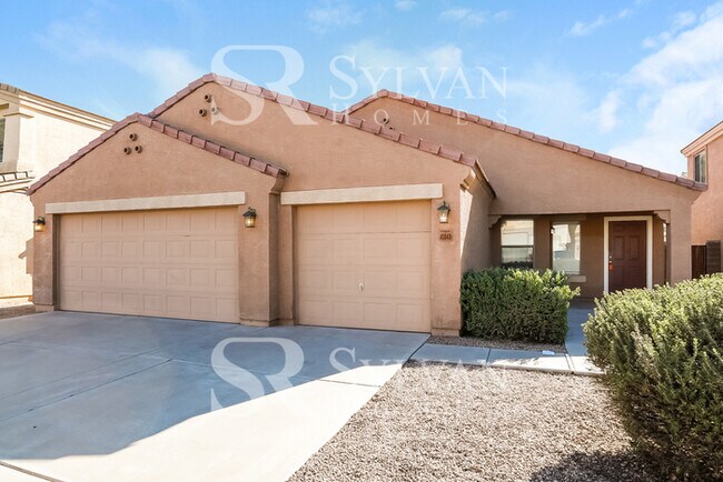 43543 W Blazen Trail Maricopa, AZ 85138 photo 2