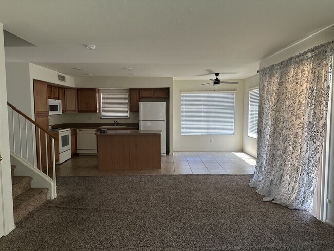 42207 Chambers Dr Maricopa, AZ 85138 photo 3
