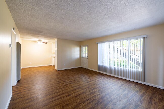 Sleepy Hollow Apartments photo 3