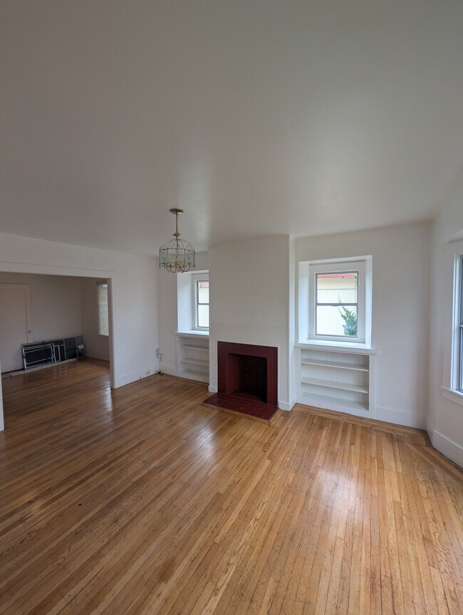 2630 67th Ave Oakland, CA 94605 photo 2
