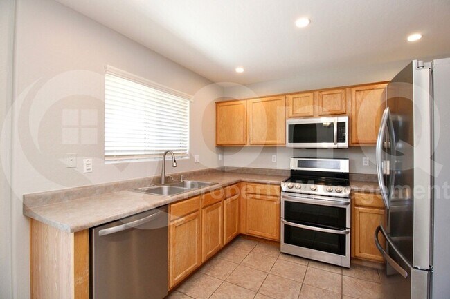 44891 W Paitilla Ln Maricopa, AZ 85139 photo 3