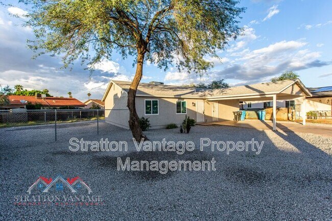 2232 W Grove St Phoenix, AZ 85041 photo 3