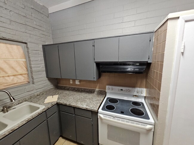 1745 E Broadway Rd Mesa, AZ 85204 photo 4
