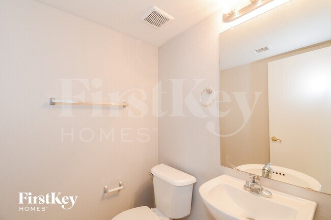 8560 W Vogel Ave Peoria, AZ 85345 photo 5