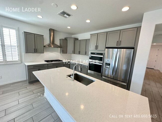 22833 E Marsh Rd Queen Creek, AZ 85142 photo 3