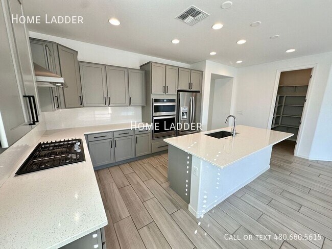 22833 E Marsh Rd Queen Creek, AZ 85142 photo 4