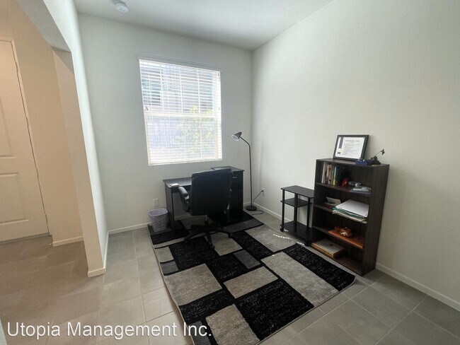 1203 Via Lucero Oceanside, CA 92056 photo 2