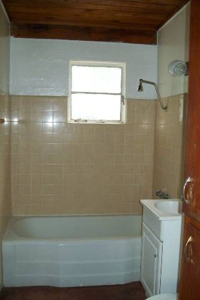 2123 W Hu Esta Dr Tempe, AZ 85282 photo 5