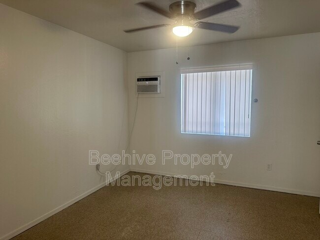 1102 E Polk St Phoenix, AZ 85006 photo 4