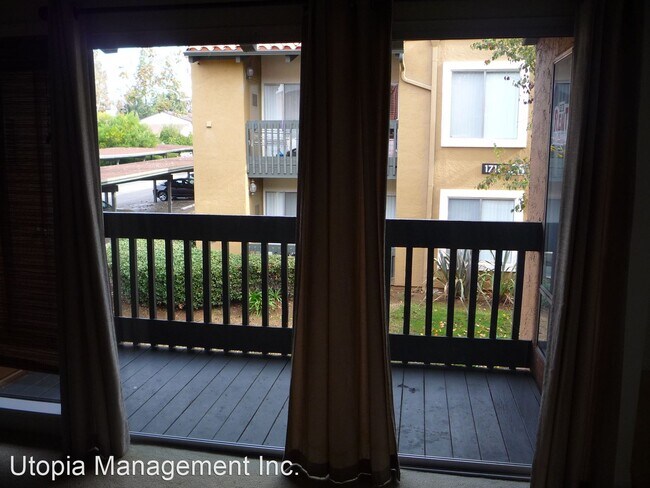 17189 W Bernardo Dr San Diego, CA 92127 photo 3