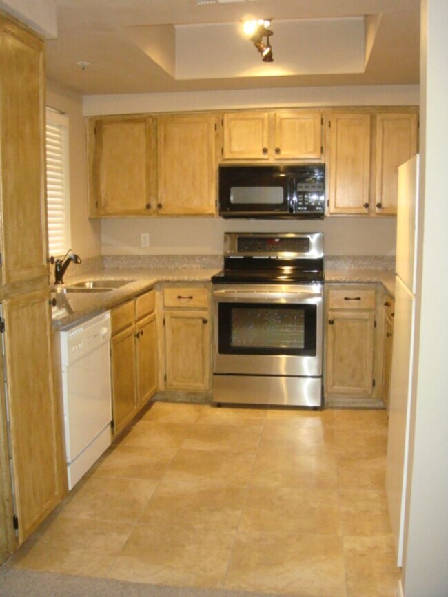 9451 E Becker Ln Scottsdale, AZ 85260 photo 2