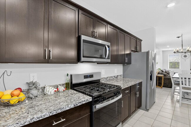 19090 N Silver Dog Way Maricopa, AZ 85138 photo 4