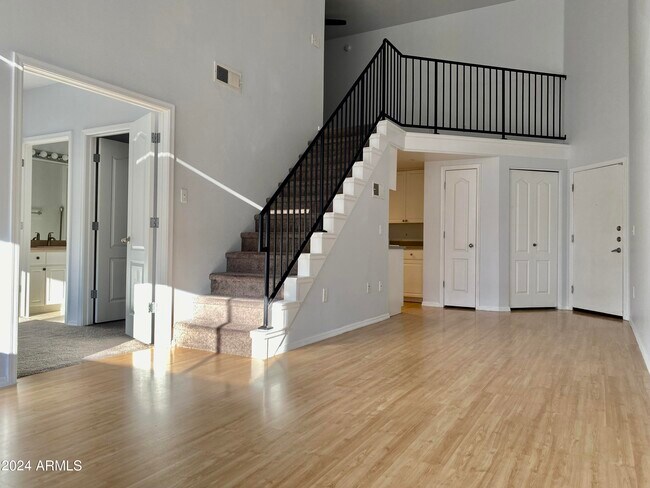 1701 E Colter St Phoenix, AZ 85016
