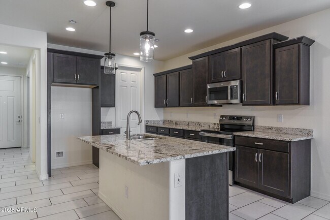 15011 N 55th Dr Glendale, AZ 85306 photo 5