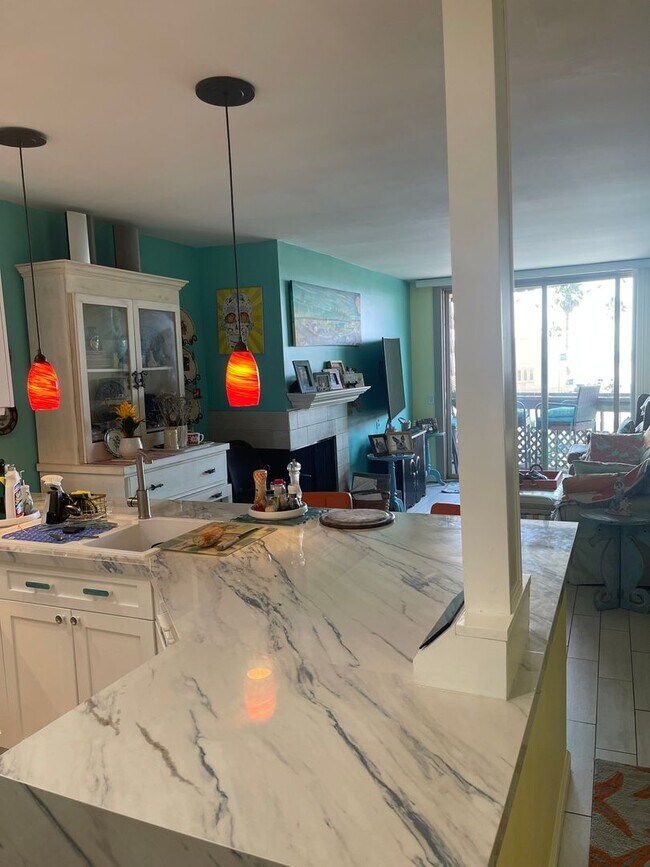 5155 W Point Loma Blvd San Diego, CA 92107 photo 5