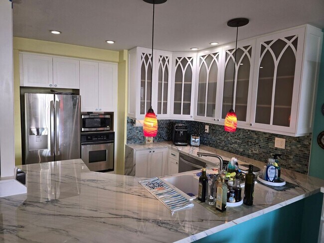 5155 W Point Loma Blvd San Diego, CA 92107 photo 2
