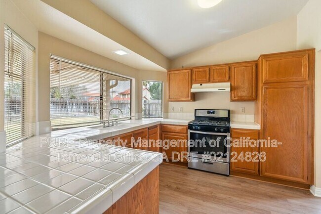 45891 Clubhouse Dr Temecula, CA 92592 photo 4