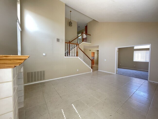 12652 Everston Rd San Diego, CA 92128 photo 2