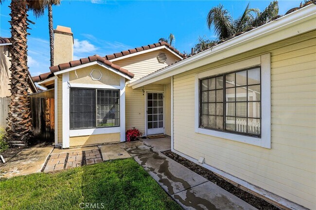 29664 Woodlands Ave Murrieta, CA 92563 photo 3