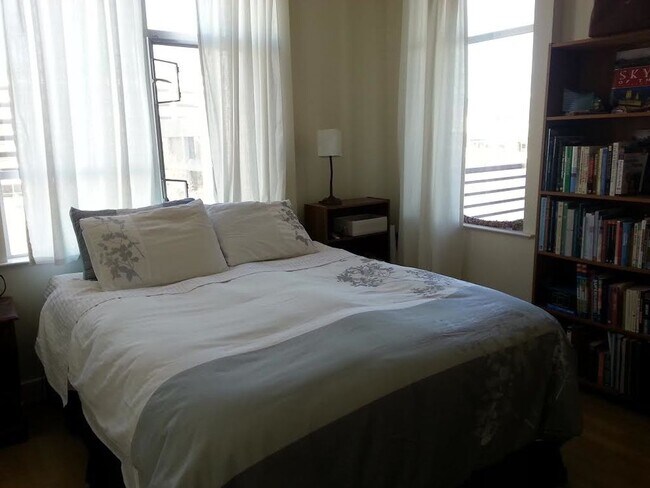 1020 Jackson St Oakland, CA 94607 photo 4