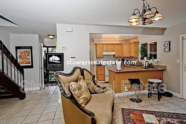 112 Summerwood Pl Concord, CA 94518 photo 2