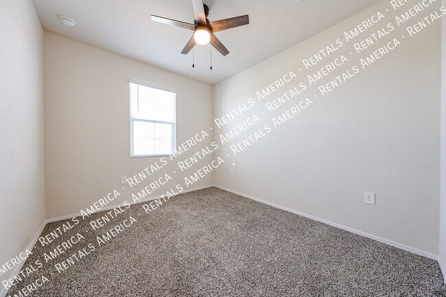 24470 W Wood St Buckeye, AZ 85326 photo 4