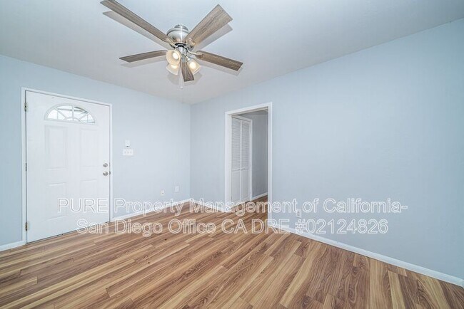 2334 E 32nd St National City, CA 91950 photo 3