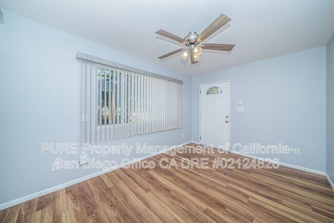 2334 E 32nd St National City, CA 91950 photo 4
