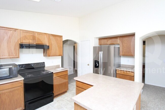 12105 N 115th Ave El Mirage, AZ 85335 photo 3