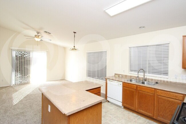 12105 N 115th Ave El Mirage, AZ 85335 photo 5