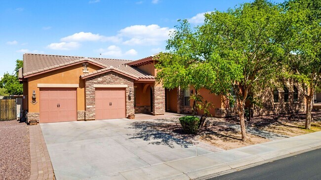 7813 S 31st Terrace Phoenix, AZ 85042 photo 5