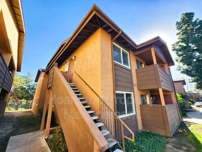 514 Calle Montecito Oceanside, CA 92057