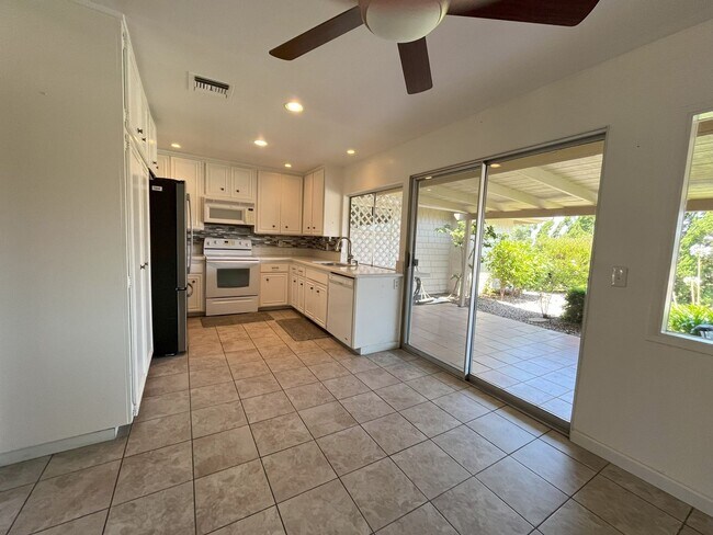 17482 Plaza Animado San Diego, CA 92128 photo 4