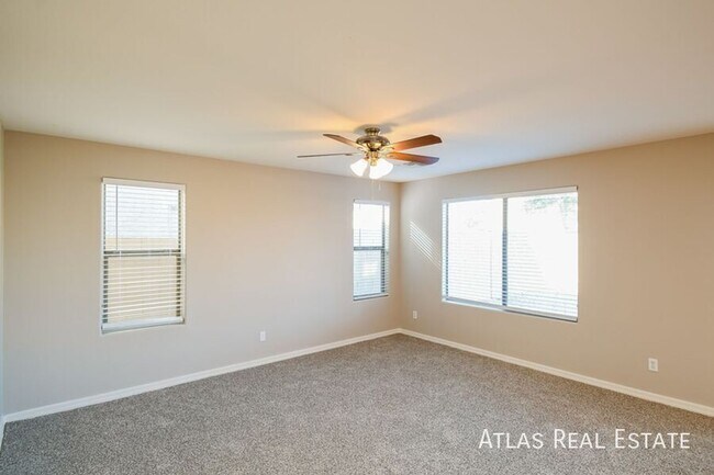 2004 W Green Tree Dr Queen Creek, AZ 85142 photo 2