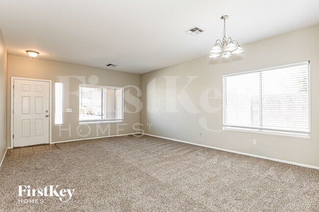 110 N 118th Ave Avondale, AZ 85323 photo 2