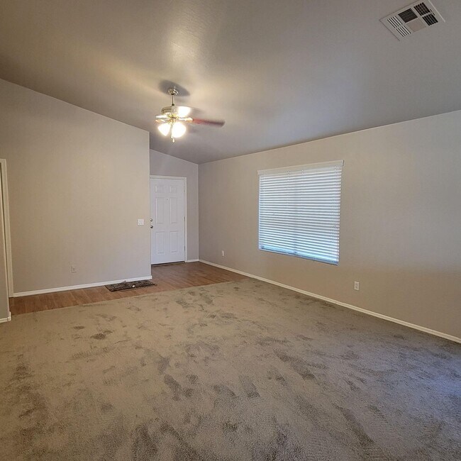 14809 W Port Au Prince Ln Surprise, AZ 85379 photo 3