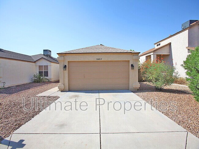 3957 W Chama Dr photo 2